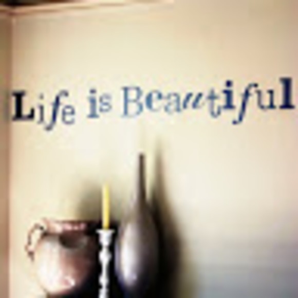 Meet your Posher, Anaid - Picture 1 of 1